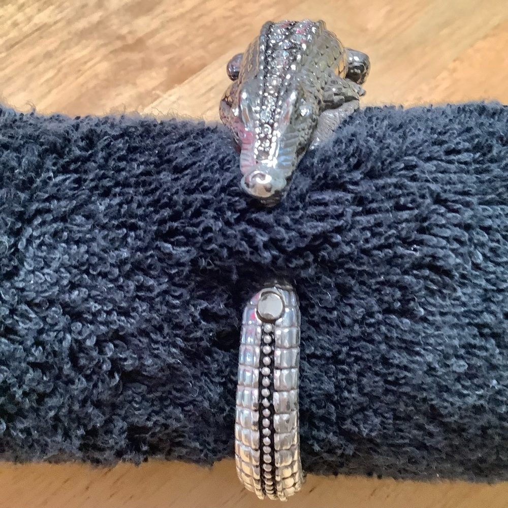 Brighton Later Gator Swarovski Crystal Silver Alligator Hinged Bangle Bracelet - Picture 12 of 16